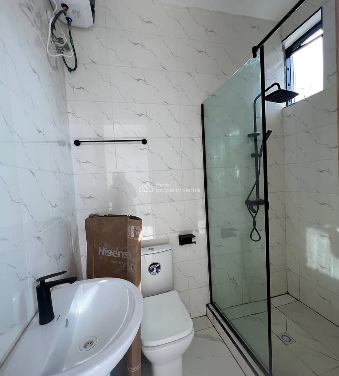 2 Bedroom Apartment Newly Listed, Behind Elevation Ikate Lekki Lagos, Ilasan, Lekki, Lagos, Flat / Apartment for Sale