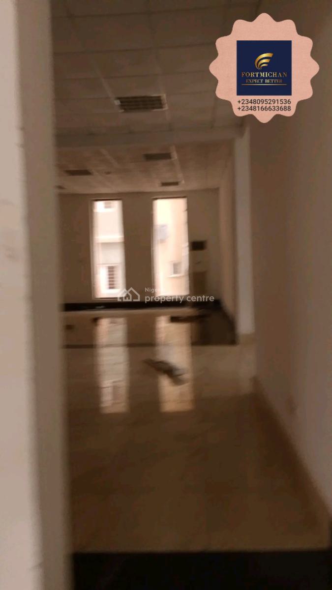 Purpose-built, Self-serviced Commercial Building, Lekki Phase 1, Lekki, Lagos, Office Space for Rent