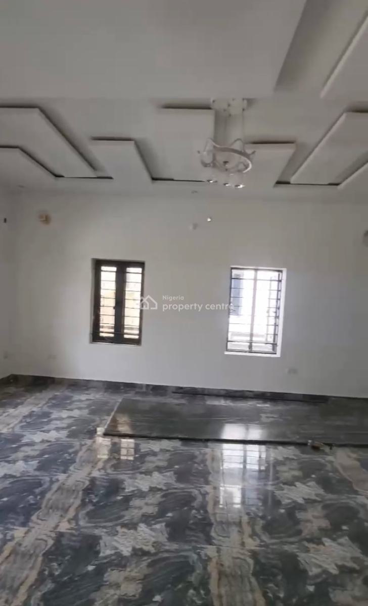 Massive Luxury 5bedroom Duplex, Along Nut, Airport Road, Lugbe District, Abuja, Detached Duplex for Sale