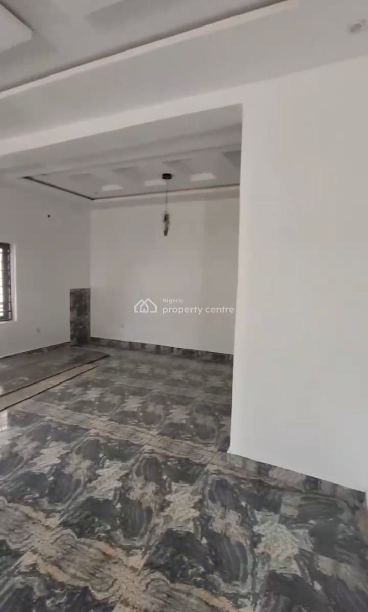 Massive Luxury 5bedroom Duplex, Along Nut, Airport Road, Lugbe District, Abuja, Detached Duplex for Sale
