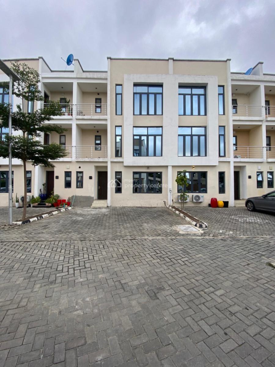 4 Bedroom Terrace Duplex with Bq, Coopeast Layout, Beach Resort Estate Osapa, Lekki, Lagos, Terraced Duplex for Sale