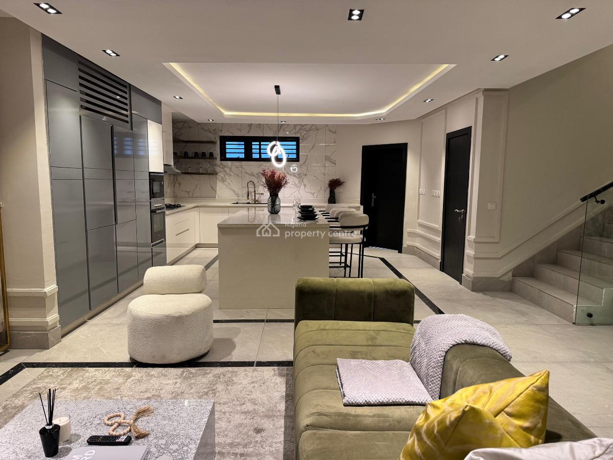Luxury 4 Bedroom Duplex with Lounge, Pool & Ps5, Fully Furnished Kitchen, Lekki Phase 1, Lekki, Lagos, Terraced Duplex Short Let