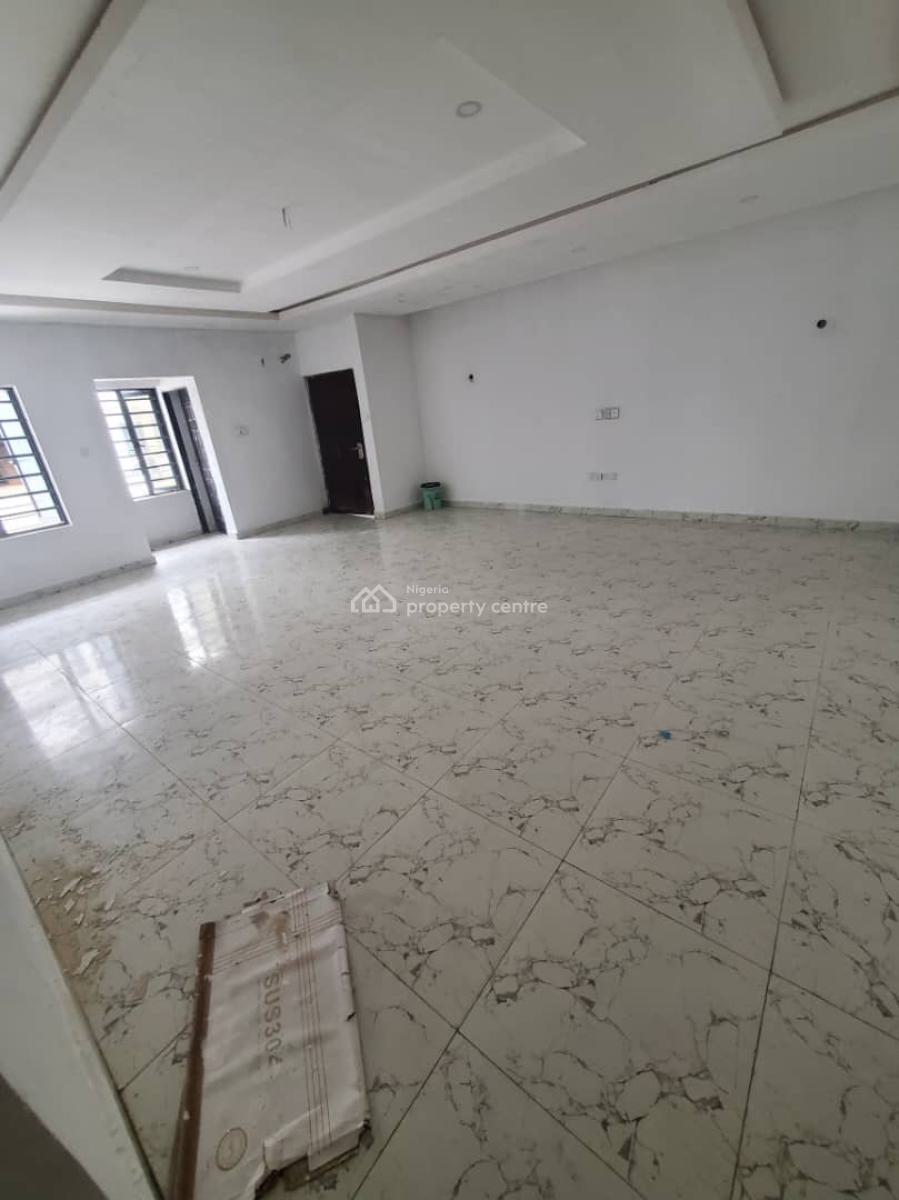 Standard 3 Bedroom Apartment with Bq, Orchid Road Lekki Lagos, Lekki, Lagos, Flat / Apartment for Rent