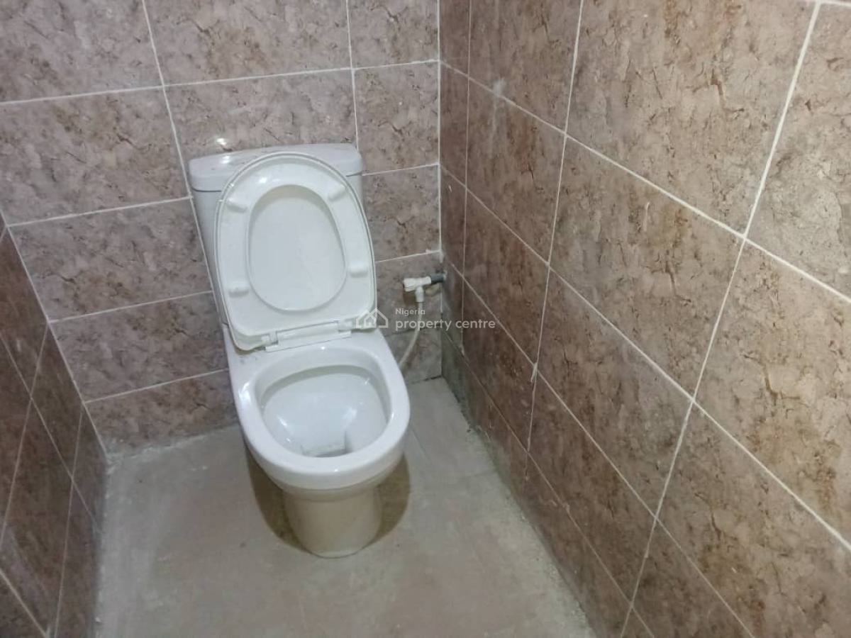 Standard and Spacious 2 Bedroom Apartment, Greenville Estate, Badore, Ajah, Lagos, Flat / Apartment for Rent
