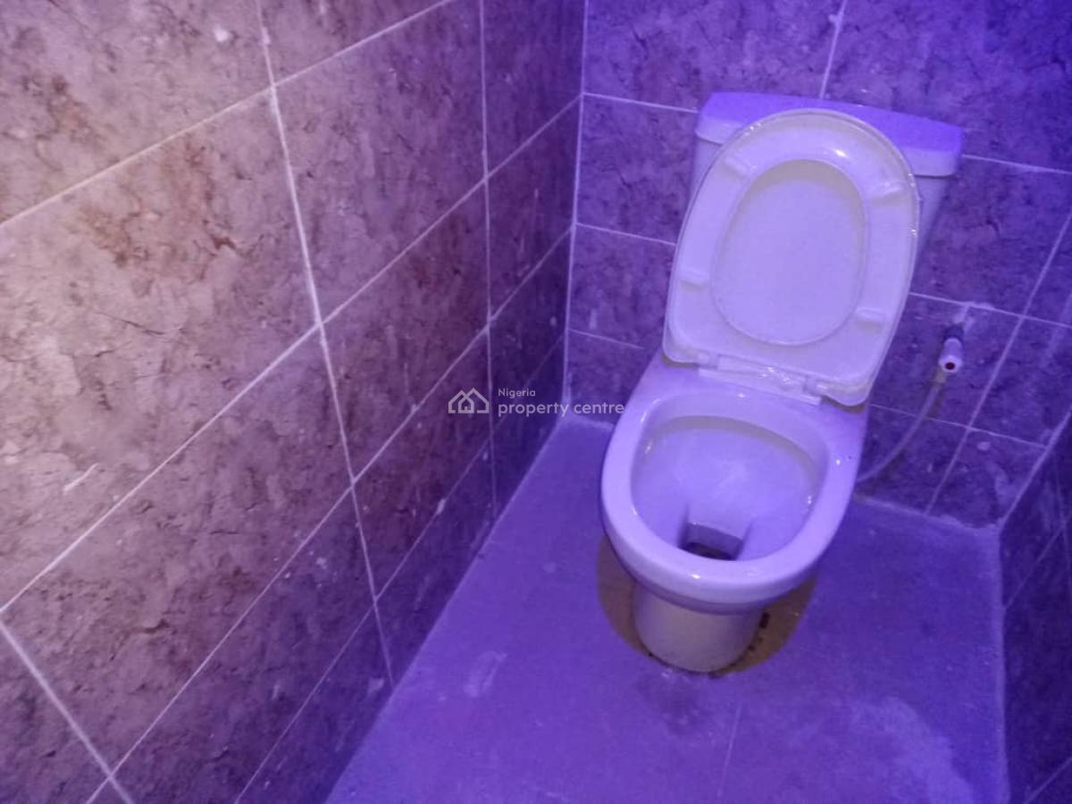 Standard and Spacious 2 Bedroom Apartment, Greenville Estate, Badore, Ajah, Lagos, Flat / Apartment for Rent