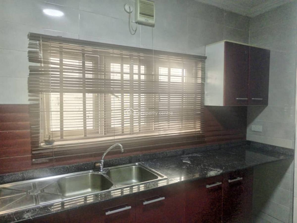 Tastfully Finished 3bedroom Apartment All Rooms Ensuite + B.q, Ikeja Gra, Ikeja, Lagos, Flat / Apartment for Rent
