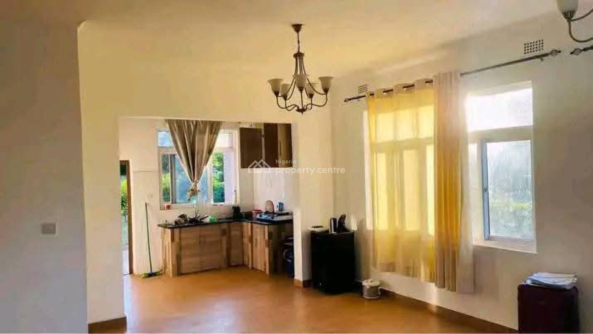 3 Bedroom Apartments, Mafoluku, Oshodi, Lagos, House for Sale