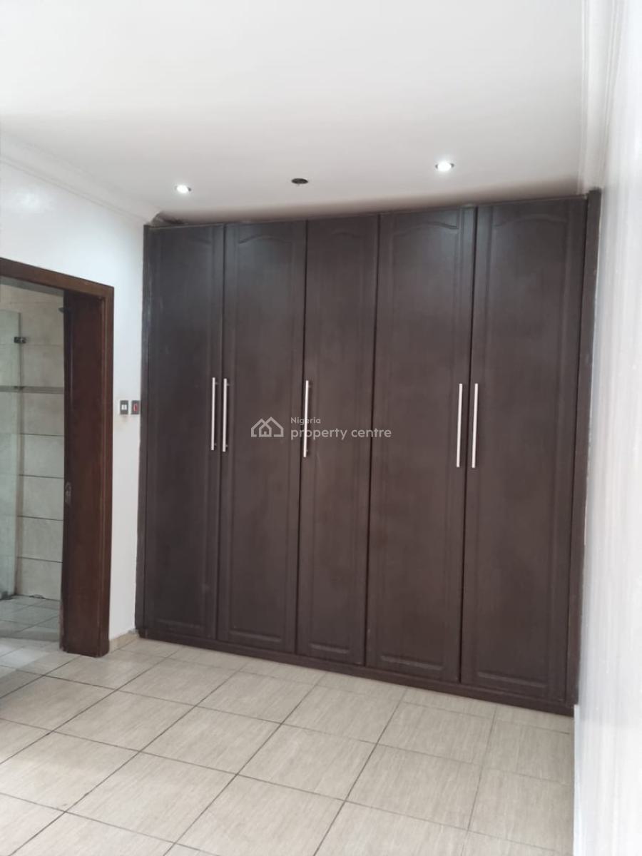 4bedrooms Terrace Duplex with Bq, Osapa, Osapa, Lekki, Lagos, Terraced Duplex for Sale