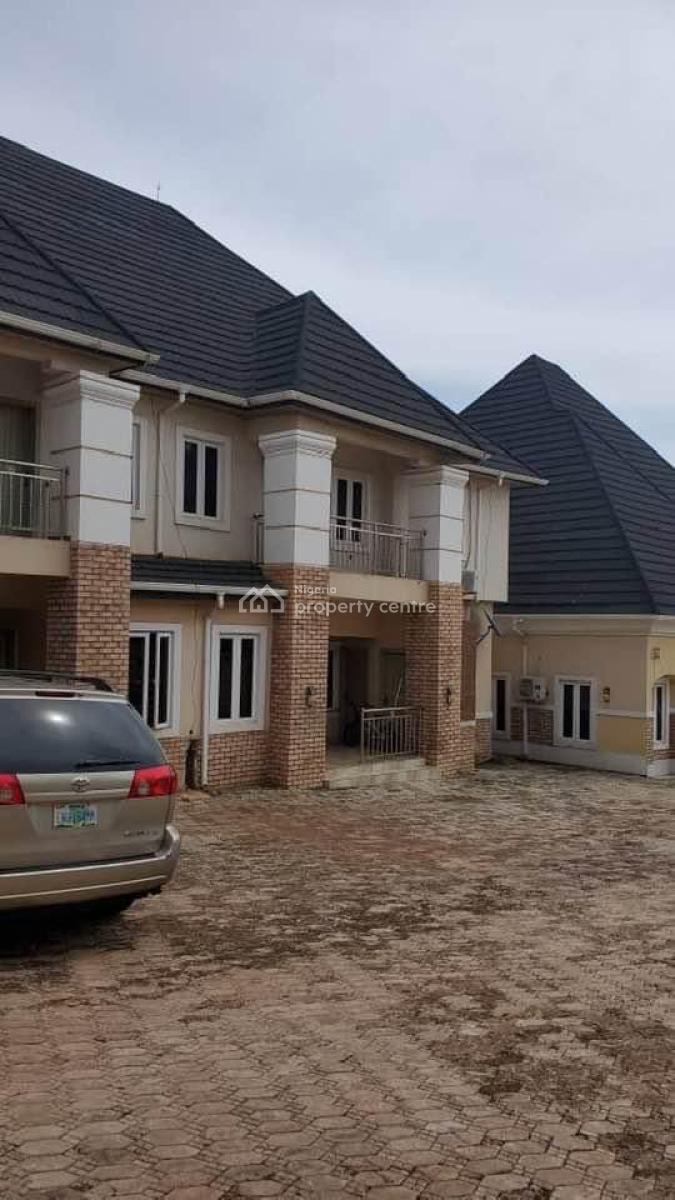 Duplex/bungalow, Golf Estate Old Gra, Enugu, Enugu, House for Sale