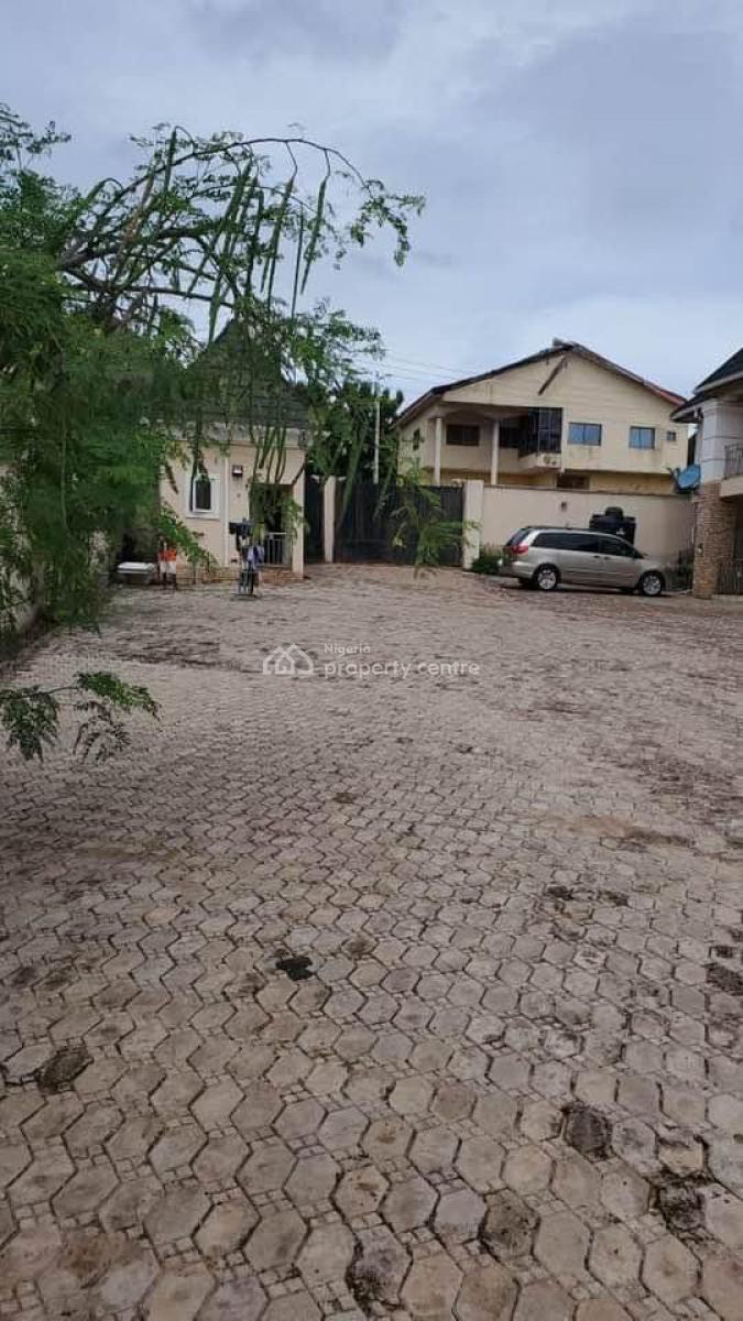 Duplex/bungalow, Golf Estate Old Gra, Enugu, Enugu, House for Sale