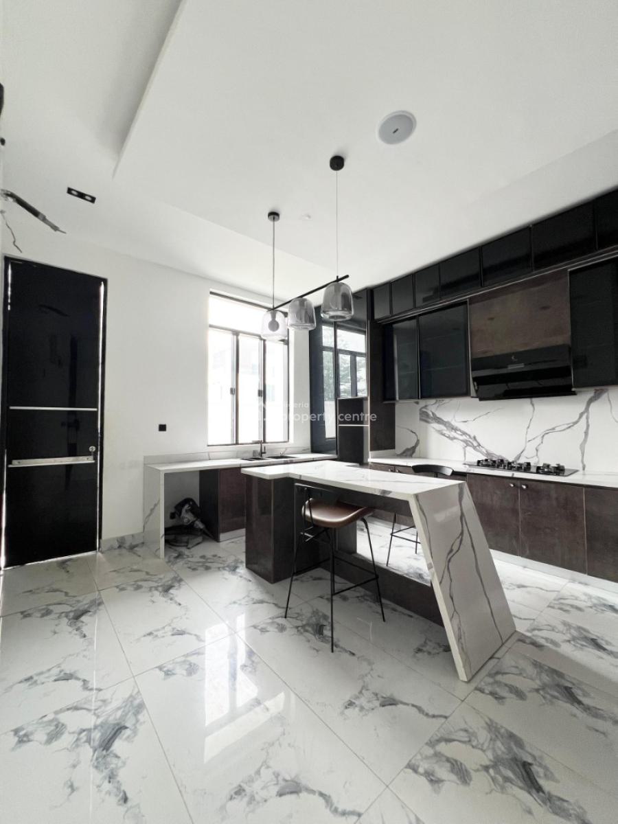 Well Finished 6 Bedroom Fully  Detached Duplex, Ceiling  -💧finished Inbuilt Closet -💧 Water Heater -💧 Heat Extracto, Osapa, Lekki, Lagos, Detached Duplex for Sale
