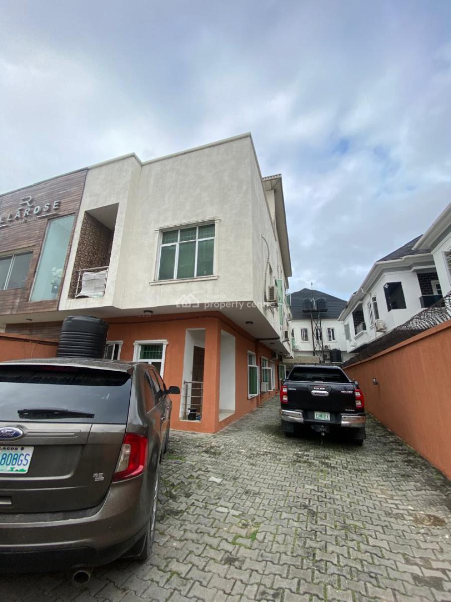 Standard and Luxurious Studio Apartment, Osapa London Estate, Lekki, Lagos, Flat / Apartment for Rent