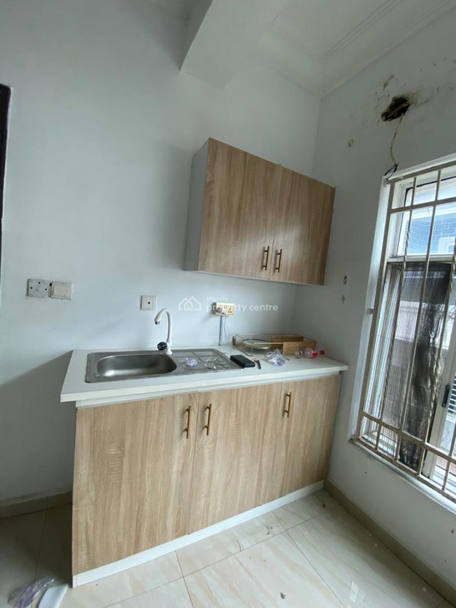 Standard and Luxurious Studio Apartment, Osapa London Estate, Lekki, Lagos, Flat / Apartment for Rent