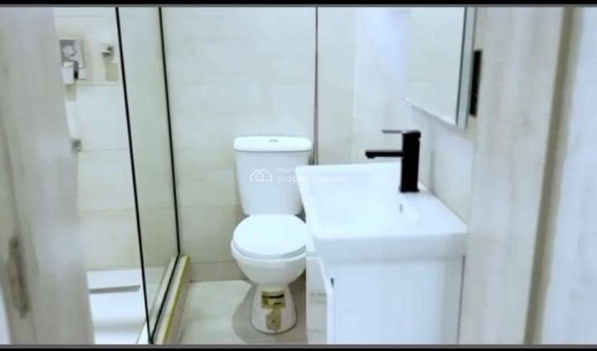Fully Furnished & Serviced 3 Bedroom Apartment + Swimming Pool, Off Admiralty Way, Lekki Phase 1, Lekki, Lagos, Flat / Apartment for Rent