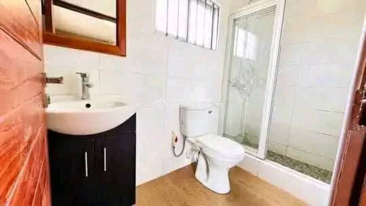 2 Bedroom Apartments, Surulere, Lagos, Flat / Apartment Short Let