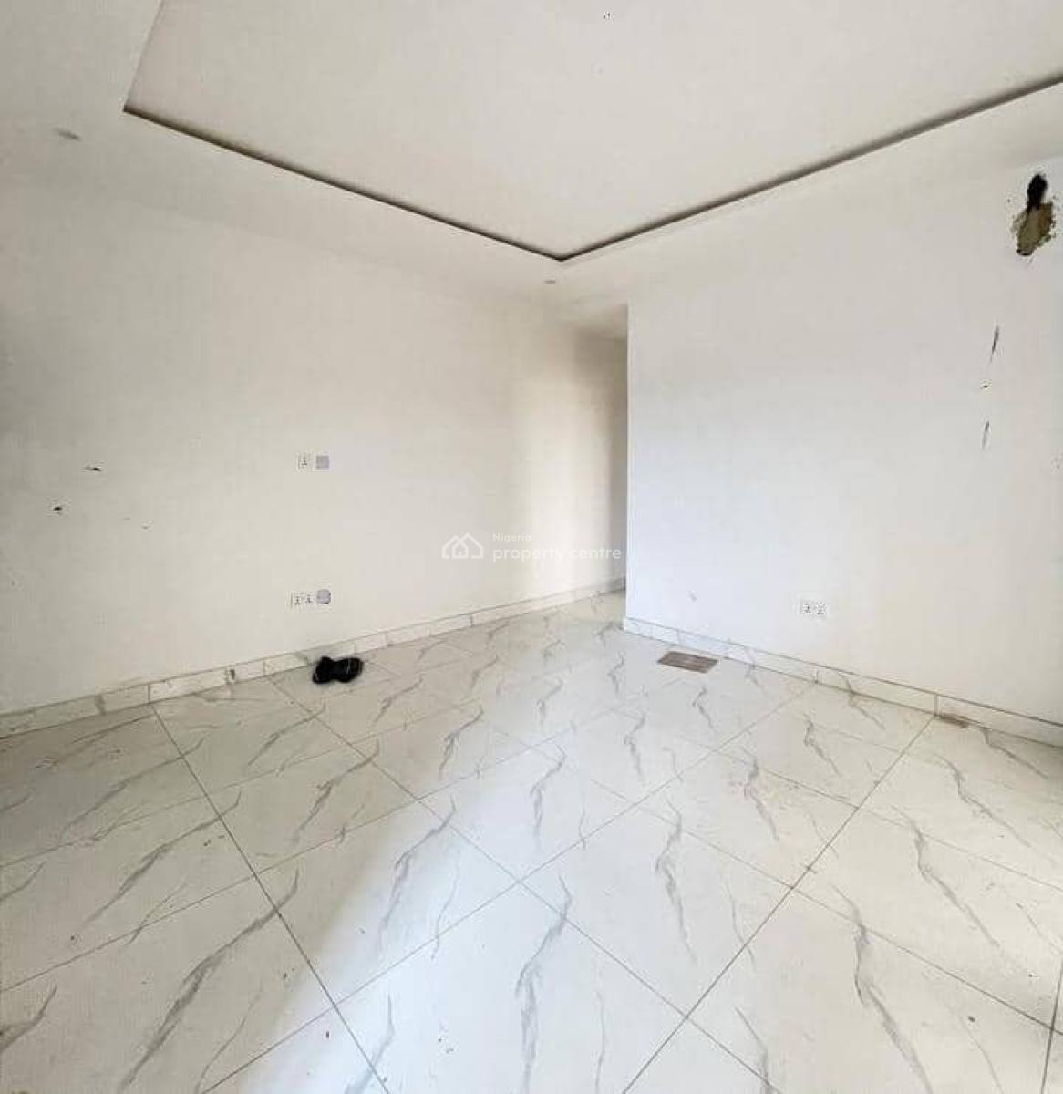 Spacious Room and Parlour, Ologolo, Lekki, Lagos, Mini Flat (room and Parlour) for Rent