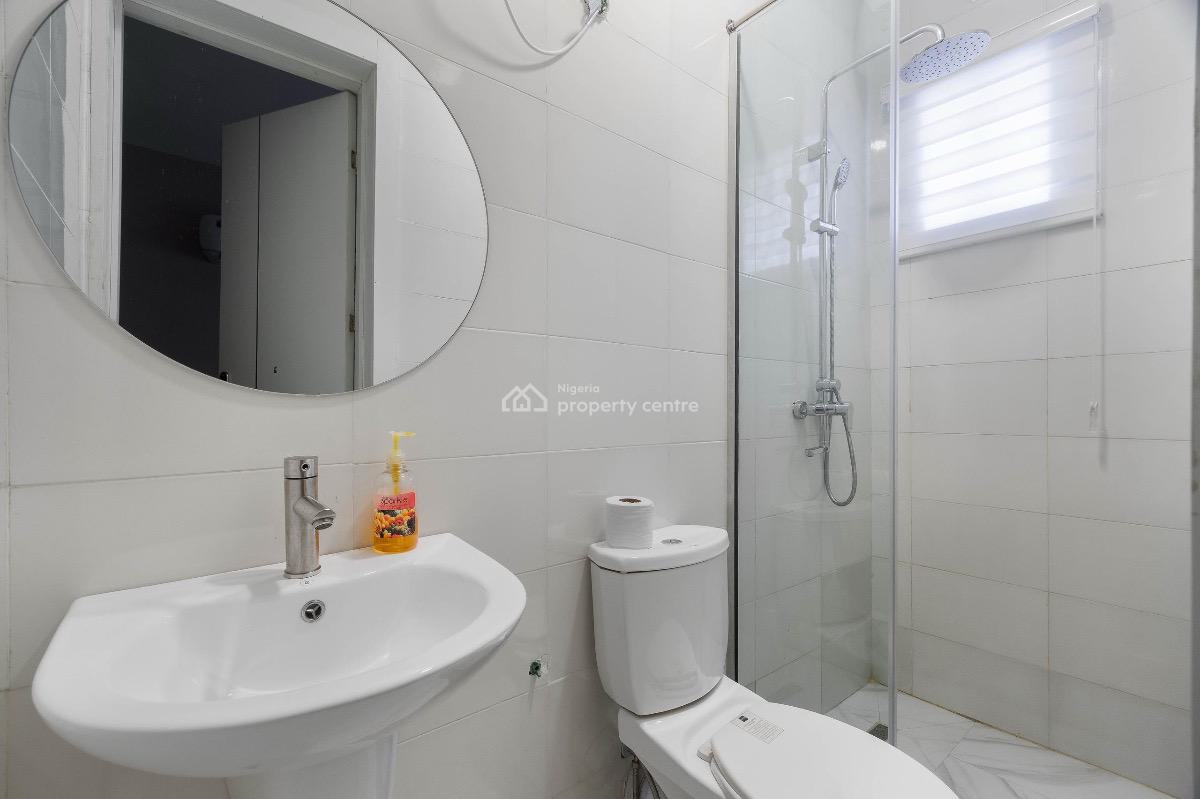 Luxury 3 Bedroom with Pool, Ps5 & Equipped Kitchen, Perfect for Pictures, Ikate, Lekki, Lagos, Flat / Apartment Short Let