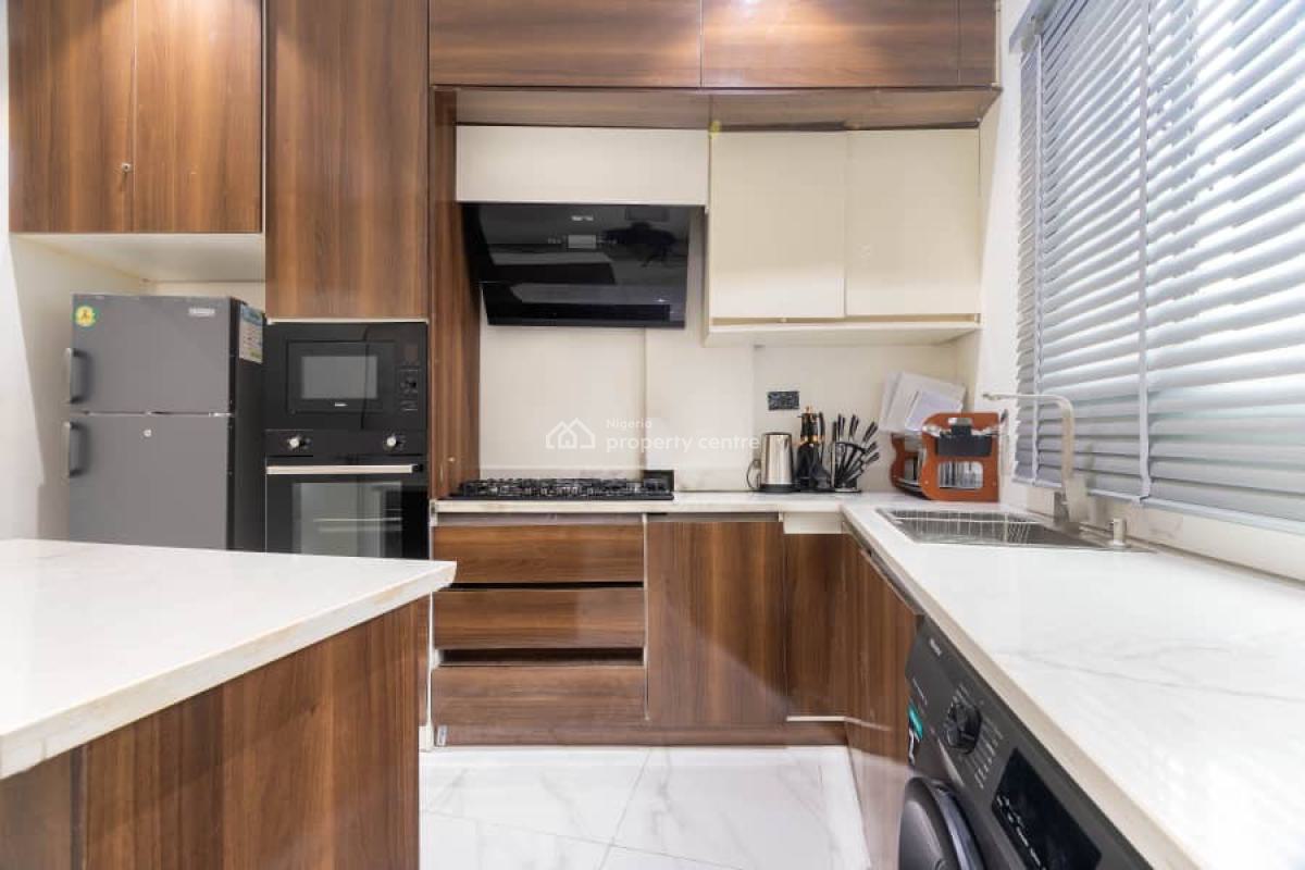 Exquisitely Furnished 2bedroom Apartment, Lekki, Lekki Phase 1, Lekki, Lagos, Flat / Apartment Short Let