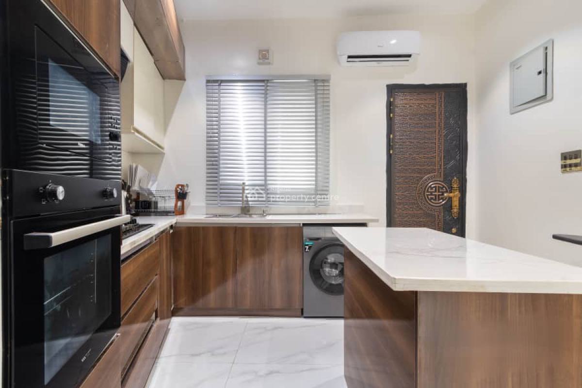 Exquisitely Furnished 2bedroom Apartment, Lekki, Lekki Phase 1, Lekki, Lagos, Flat / Apartment Short Let