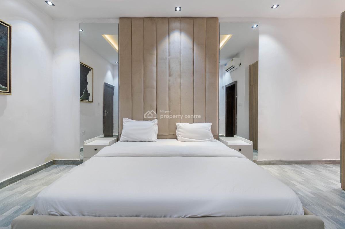 Aesthetics One Bedroom Apartment with Ps5 & Furnished Kitchen, Perfect for Photos, Lekki Phase 1, Lekki, Lagos, Flat / Apartment Short Let