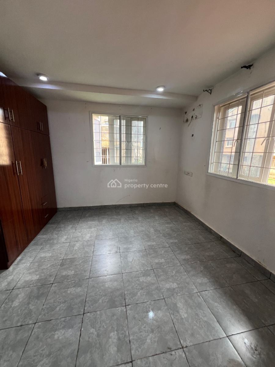 Standard Sharp 3 Bedroom Apartment with Visitors Toilet, Inside an Estate Along Apo Wumba/ Apo Primary Expressway, Apo, Abuja, Flat / Apartment for Rent