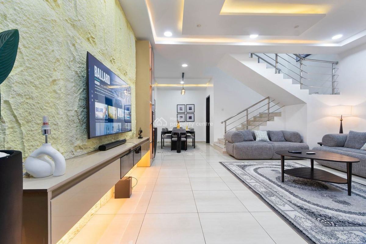 Book This Cozy and Luxurious 4bedroom with 4.5 Bath Maisonette, Oniru, Victoria Island (vi), Lagos, Flat / Apartment Short Let