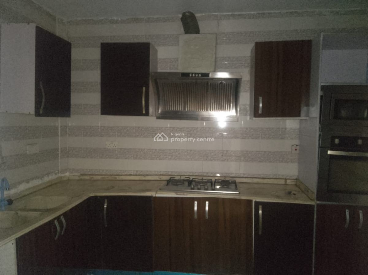 2 Bedroom Apartment, New Road, Igbo Efon, Lekki, Lagos, Flat / Apartment for Rent