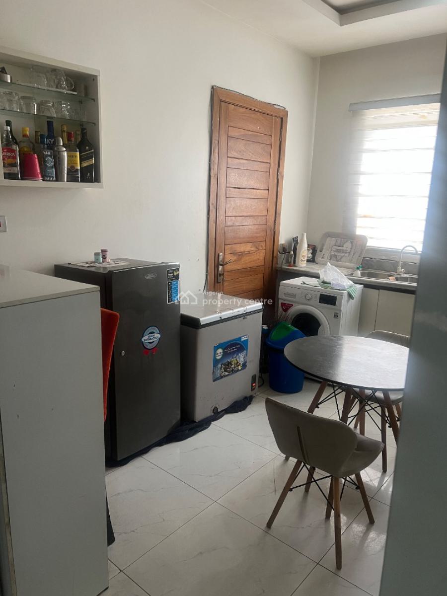 1room Weekly/monthly Sublet, Lekky County, Ikota, Lekki, Lagos, Self Contain (single Rooms) for Rent