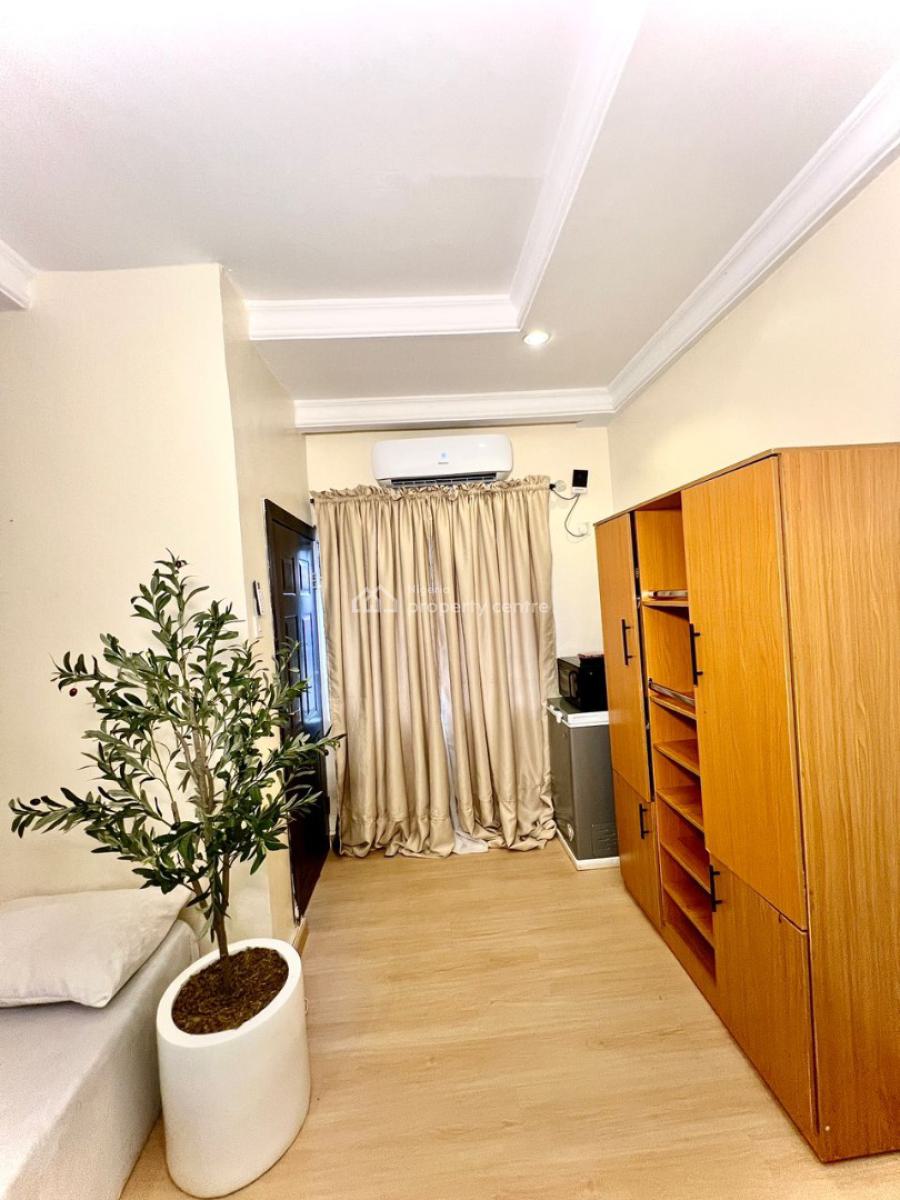 Single Room Self Contain, Off Legali Ayorinde, Victoria Island (vi), Lagos, Self Contain (single Rooms) Short Let