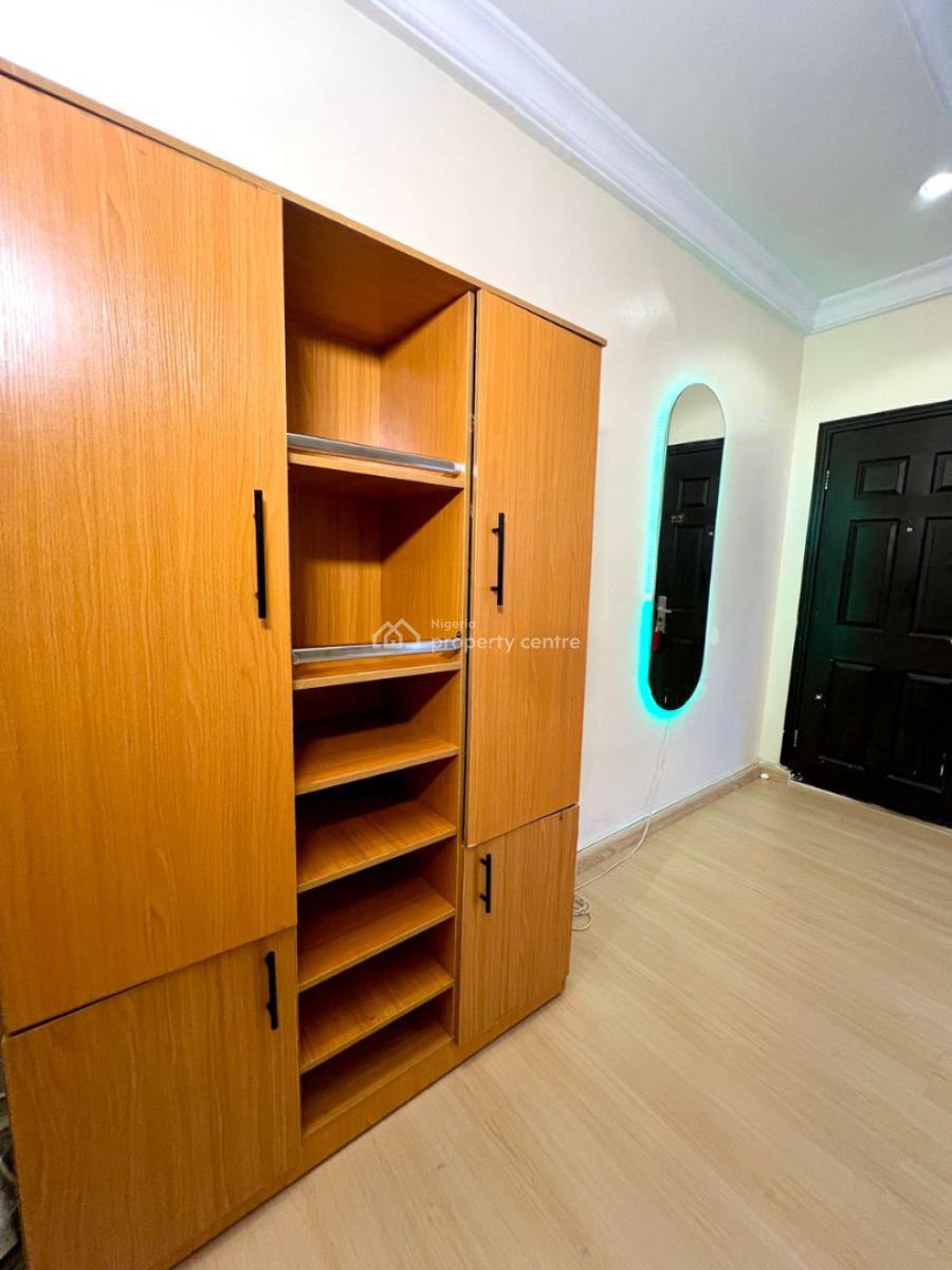 Single Room Self Contain, Off Legali Ayorinde, Victoria Island (vi), Lagos, Self Contain (single Rooms) Short Let