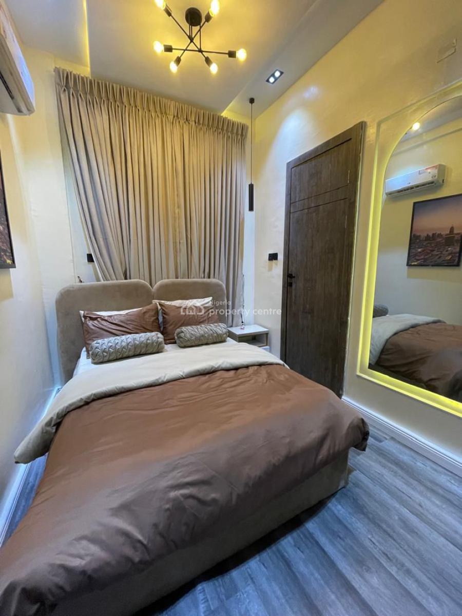 Brand New Stunning 1/2-bedroom Modern Apartment with Pool and Ps5, Ikate, Lekki, Lagos, Flat / Apartment Short Let