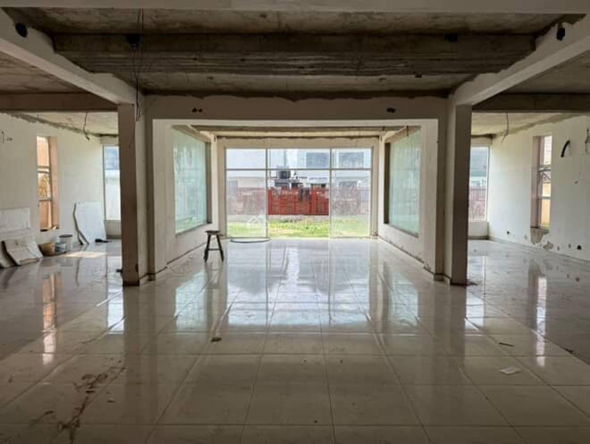 Commercial 4 Storey Building, Lekki Phase 1, Lekki, Lagos, Commercial Property for Sale