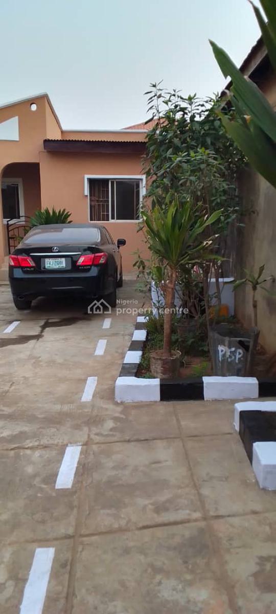 Luxury 3bedrooms Bungalow, with Bq, Oriokuta Street, Ikorodu, Ikorodu, Lagos, Detached Bungalow for Sale