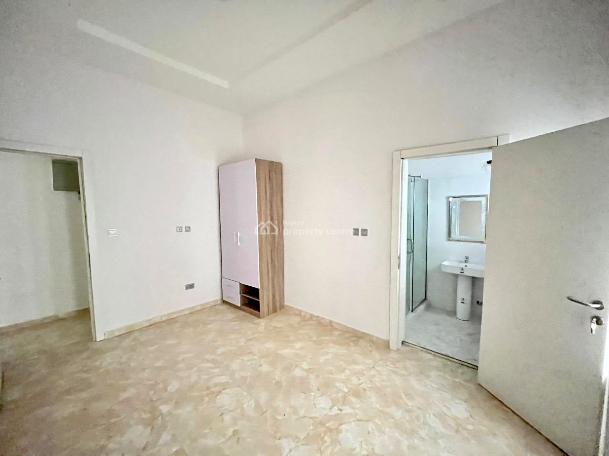 Modern 4-bedroom Semi-detached Duplex with Bq, Chevron Drive, Lekki, Lagos, Detached Duplex for Rent