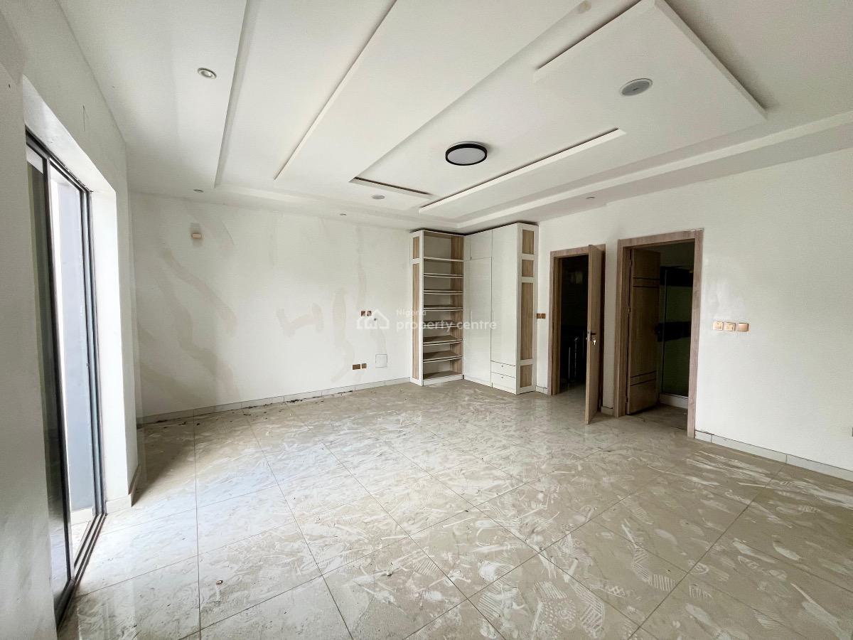 Spacious 4-bedroom Semi-detached Duplex with Bq, Chevron Drive, Lekki, Lagos, Semi-detached Duplex for Rent