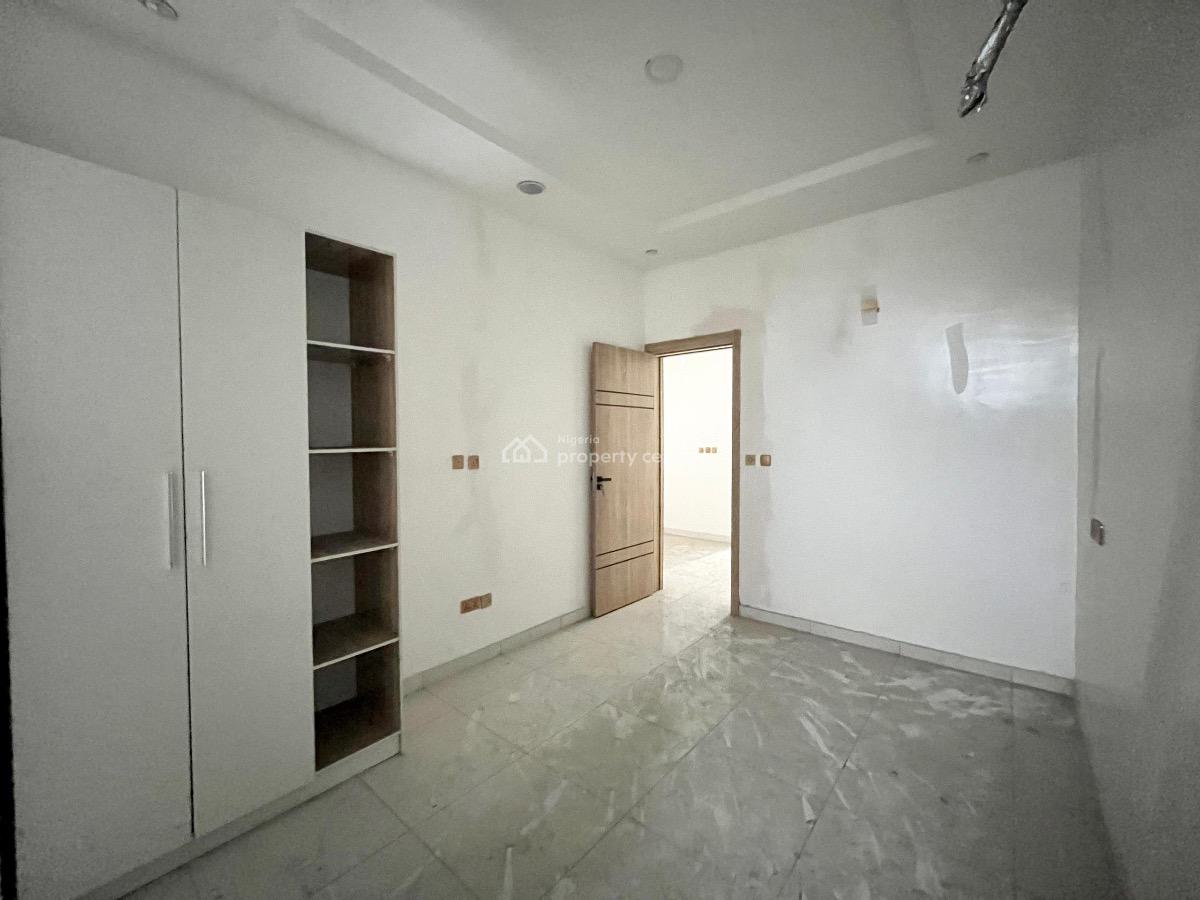 Spacious 4-bedroom Semi-detached Duplex with Bq, Chevron Drive, Lekki, Lagos, Semi-detached Duplex for Rent