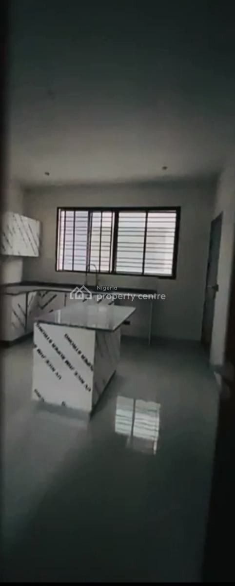 5 Bedroom Duplex with Bq, Lekki Phase 1, Lekki, Lagos, Flat / Apartment for Rent