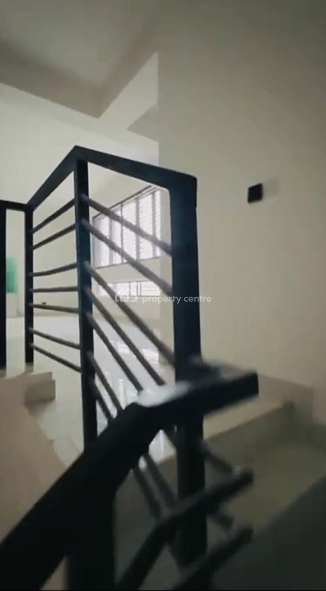5 Bedroom Duplex with Bq, Lekki Phase 1, Lekki, Lagos, Flat / Apartment for Rent
