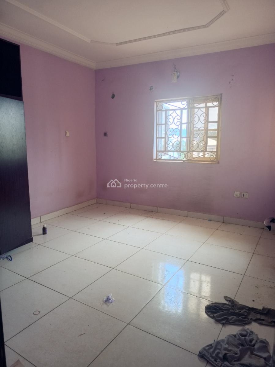 Spacious Newly Renovated 3 Bedrooms Flats, Close to Jabi Shoprite, Kado, Abuja, Flat / Apartment for Rent