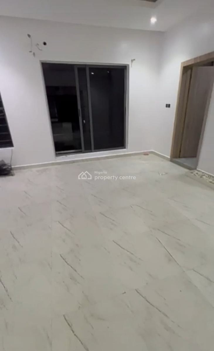 Spacious & Newly  Converted 1-bedroom  Apartment with Personal Kitchen, Dpkay Estate Orchid Road, Lekki, Lagos, Mini Flat (room and Parlour) for Rent