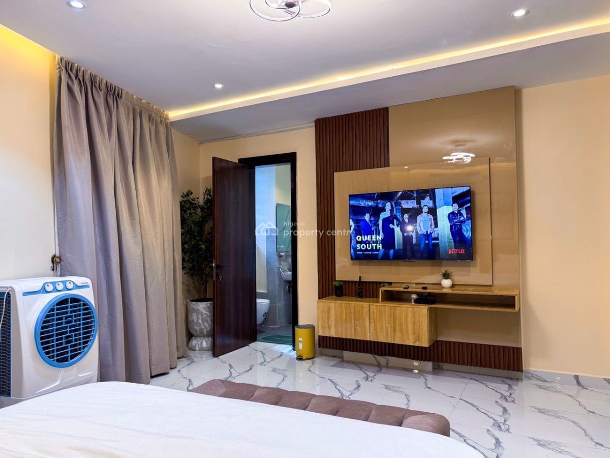 2 Bedrooms Apartment, Jide Oki Street, Victoria Island (vi), Lagos, Flat / Apartment Short Let