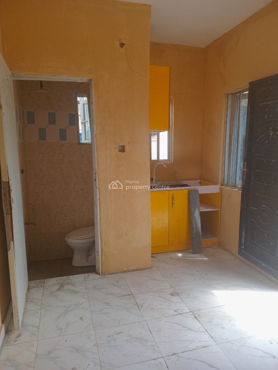 Studio Apartment Self Contained with Open Kitchen Plan and Cabinets, Madiba Estate Awoyaya New Road Gbetu, Awoyaya, Ibeju Lekki, Lagos, Self Contain (single Rooms) for Rent