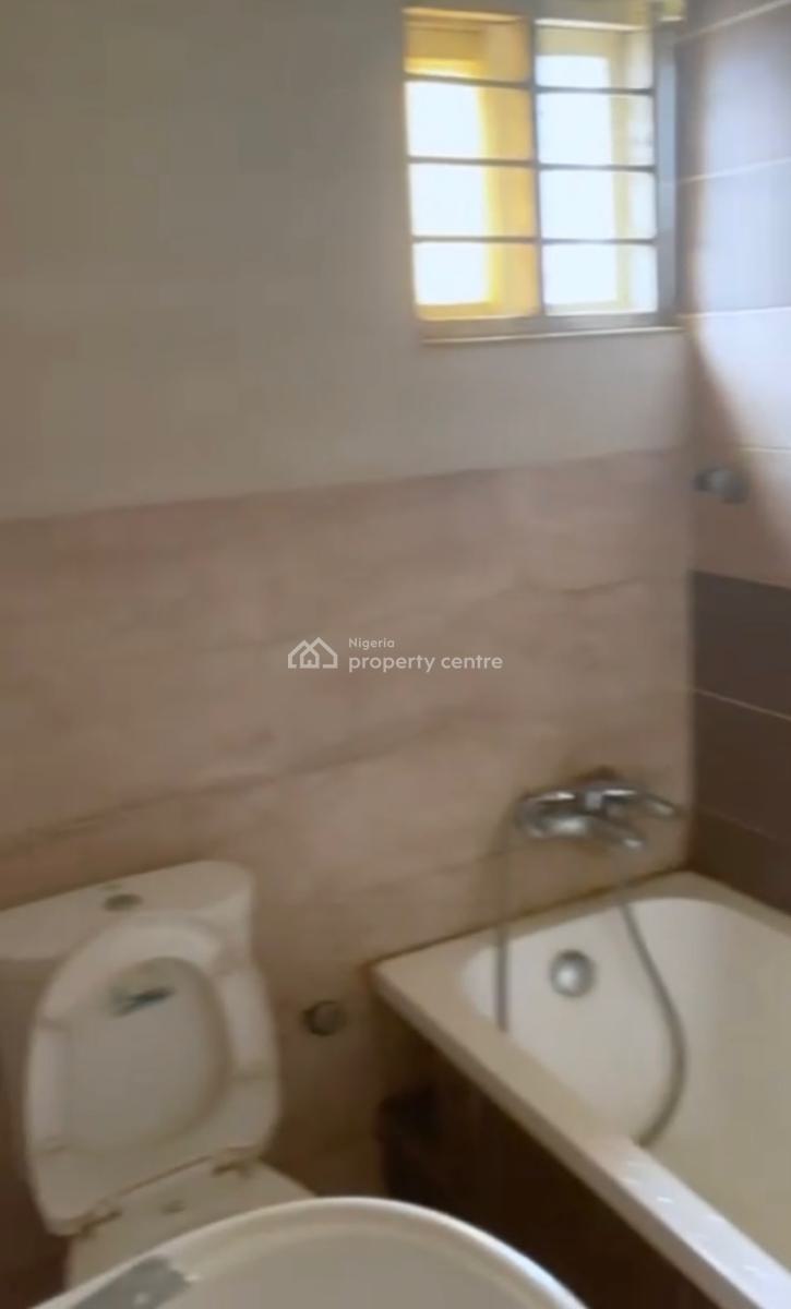 3-bedroom Flat (charlie Boy, Gwarinpa), Gwarinpa, Abuja, Flat / Apartment for Rent