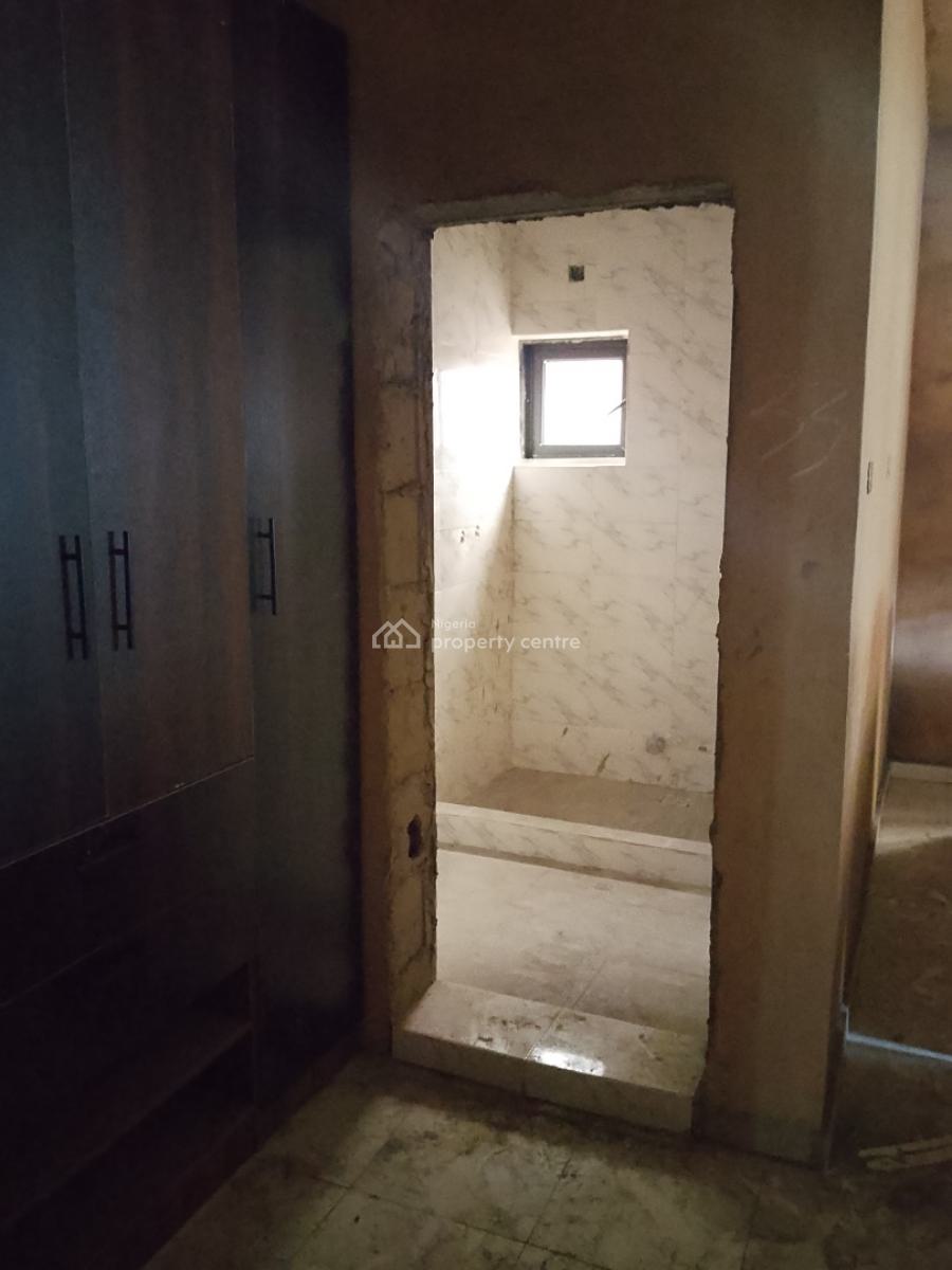 3 Bedroom Flat/apartment, Ipod Court, Ketu Ajelogo-akanimodo Area, Ketu, Mile 12, Kosofe, Lagos, Flat / Apartment for Sale