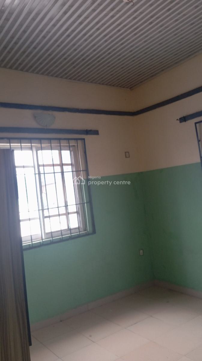 2 Bedroom Apartment at Umuike, Umuike Awka, Awka, Anambra, Flat / Apartment for Rent