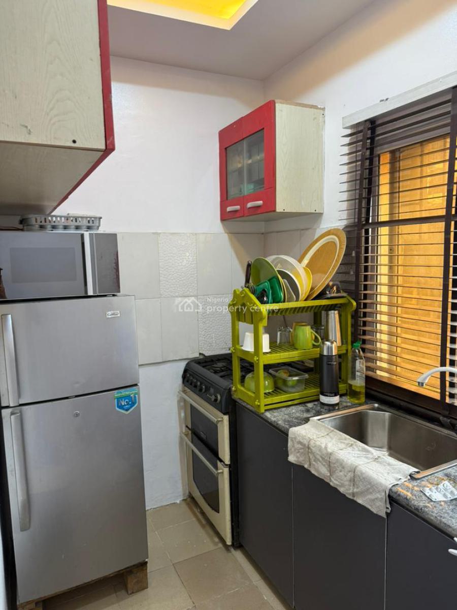 Shared Furnished Room in 2 Bedroom Apartment, Abraham Adesanya, Lekki, Lagos, Self Contain (single Rooms) for Rent