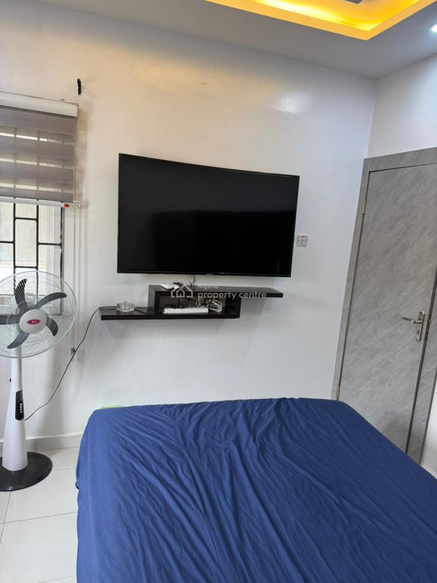 Shared Furnished Room in 2 Bedroom Apartment, Abraham Adesanya, Lekki, Lagos, Self Contain (single Rooms) for Rent