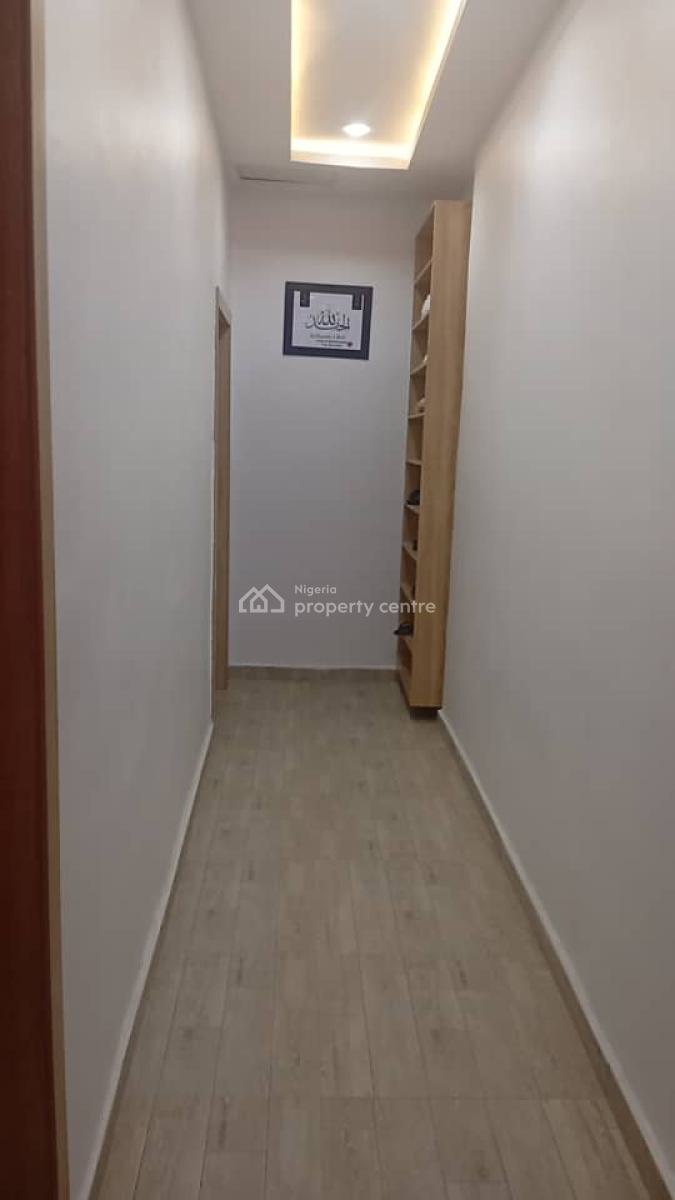Exquisite 2 Bedroom Flat, Meridian Estate, Awoyaya, Ibeju Lekki, Lagos, Block of Flats for Sale