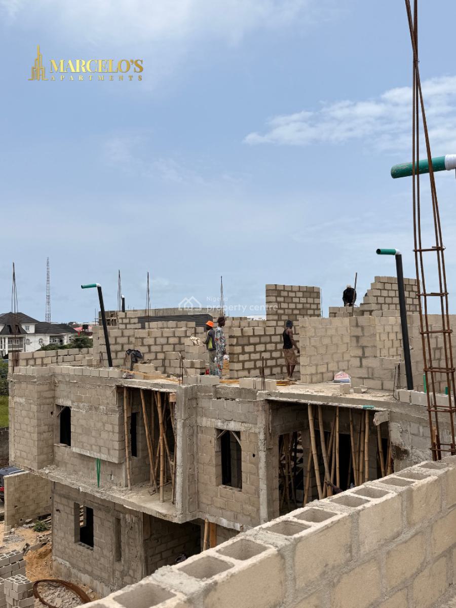 a Luxurious 2 Bedroom in a Serene Estate., 18b Engr. Muali Subair St, Scheme 2, Lekki 106104, Lagos, Lekki, Lagos, Flat / Apartment for Sale