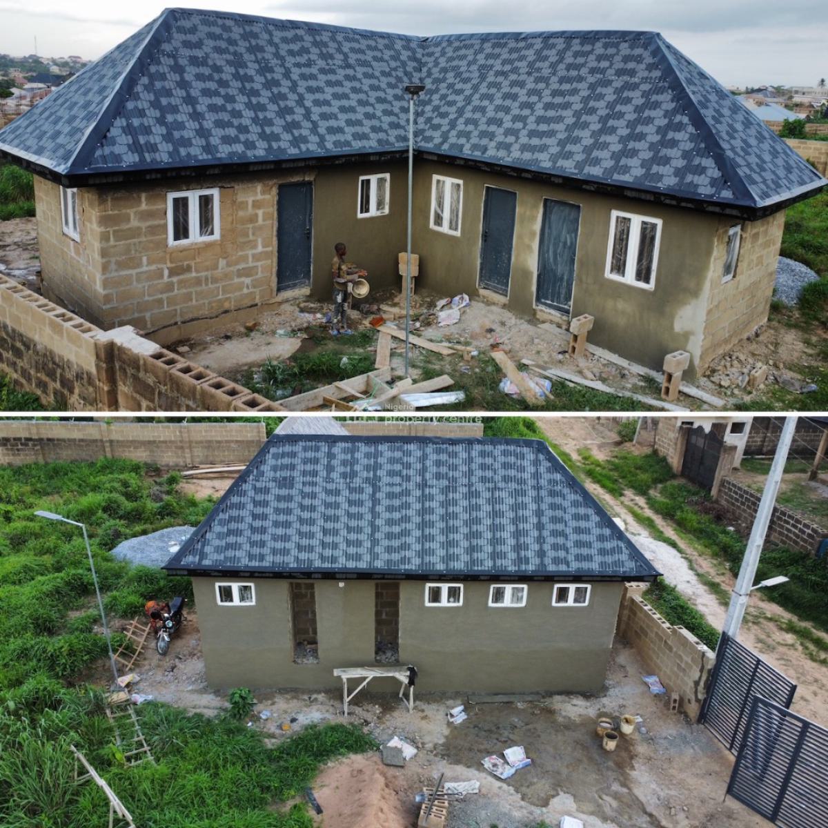 Elebu/ibadan -- Shops with Land -- N20m, New Vista Estate / Elebu, Challenge, Ibadan, Oyo, Mixed-use Land for Sale